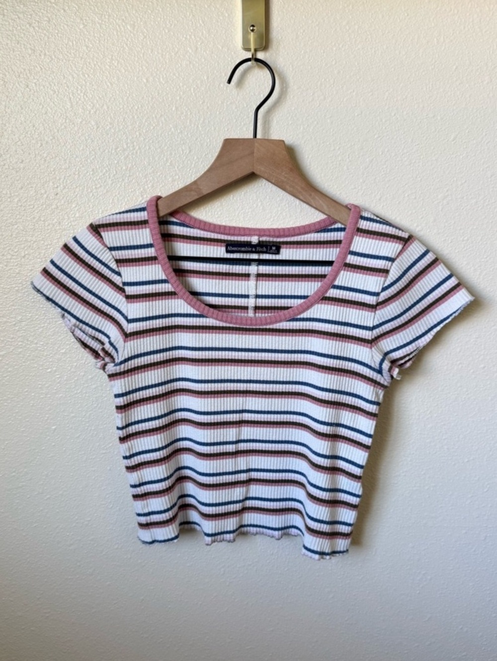 Abercrombie & Fitch Striped Short Sleeve Cropped Tee Size Medium